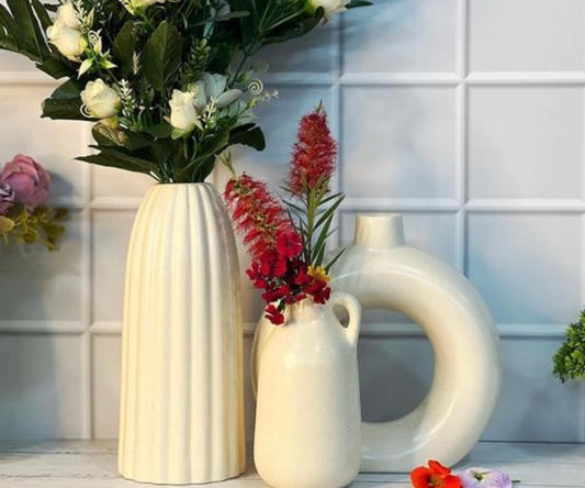 DC Premium Ceramic Off White
Vases Set of 3 - 9" Ribbed Vase, 6"
Donut Vase, 7" Milkjar Vase